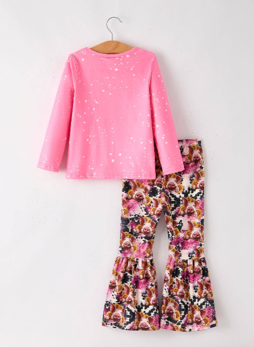 I'm Just a Girl Who Loves Pigs