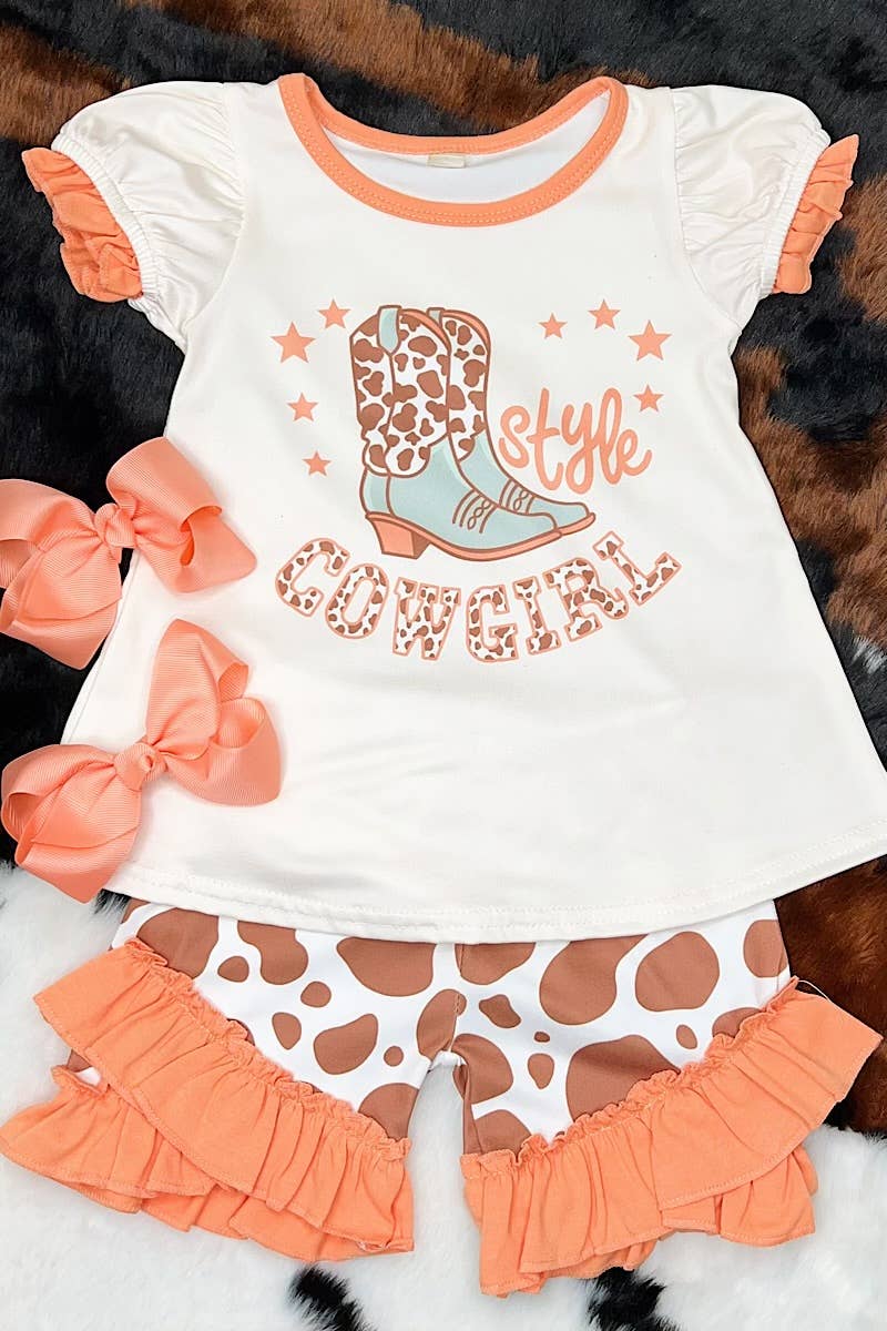 STYLE COWGIRL" PRINTED TOP W/ MATCHING SHORTS.