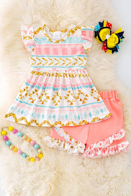 GEOMETRIC PRINTED TUNIC & RUFFLE SHORTS. OFG41069 AMY: S