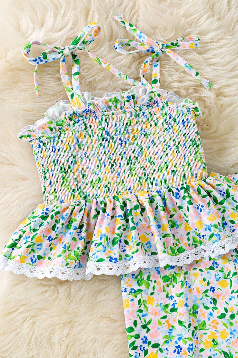 Ditsy floral smock top & relax fit pants.