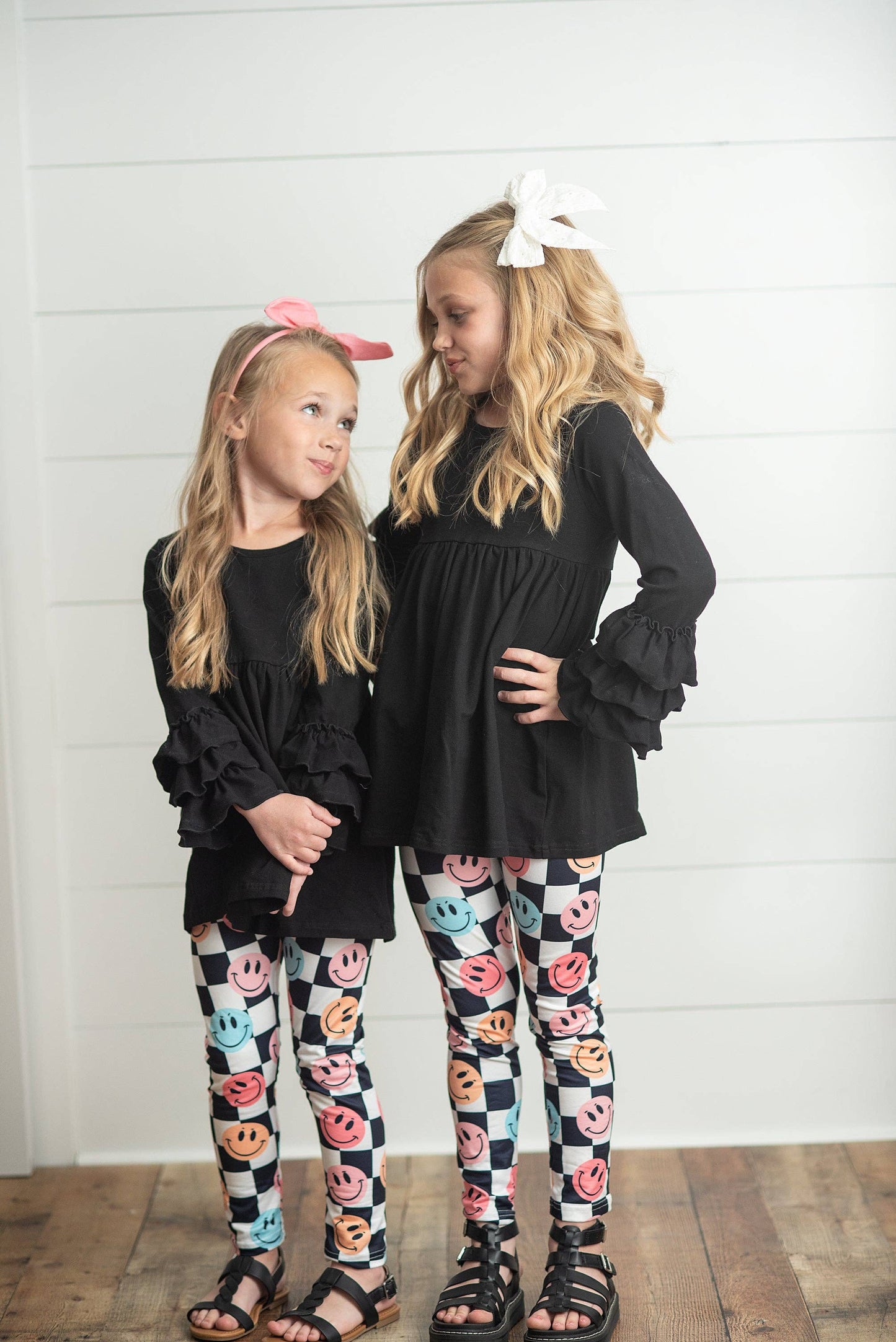Black Smiley Face Leggings Set