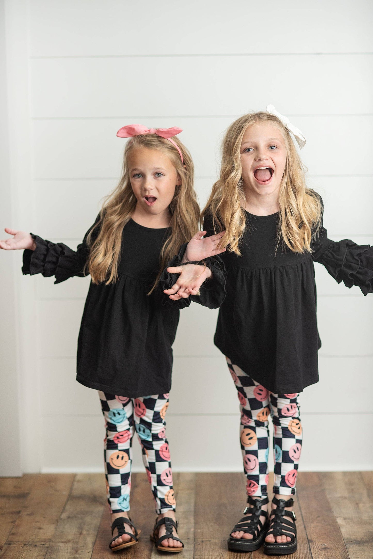 Black Smiley Face Leggings Set