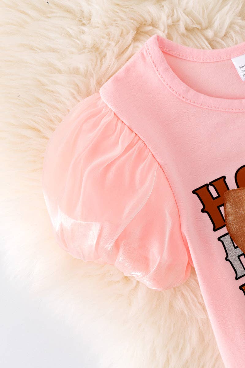 Howdy Howdy" Pink tee & denim shorts.