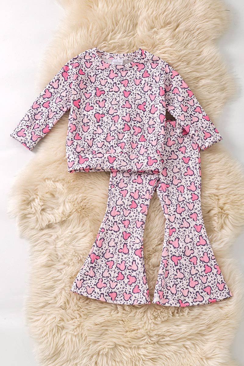 Multi-printed girls 2 piece set.