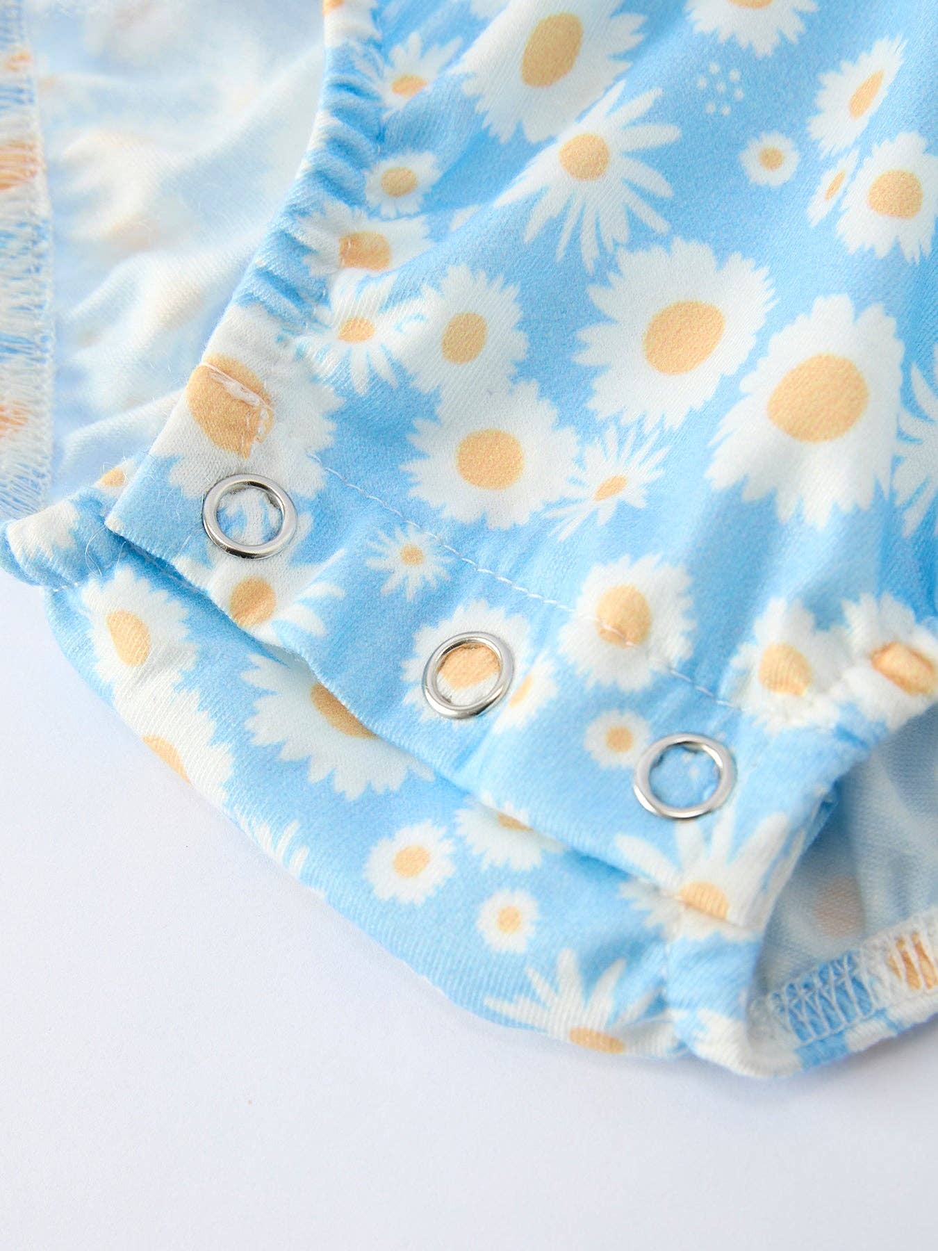 MAMA'S BESTIE Daisy Smocked Romper