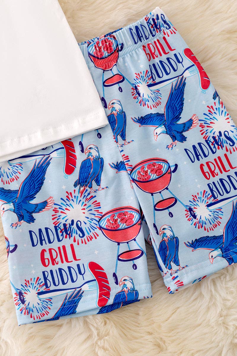 "Daddy's Grill Buddy" T-shirt & shorts.