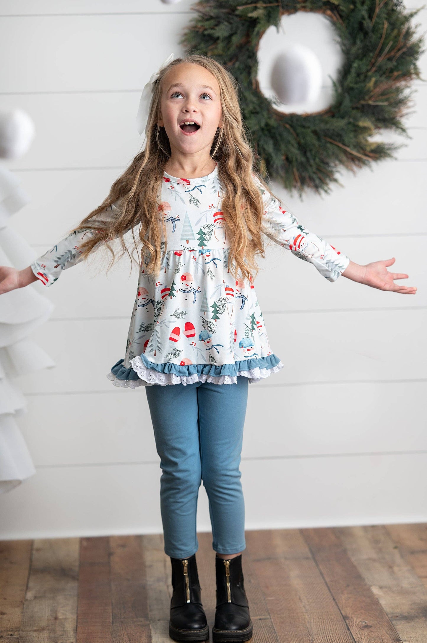 Snowman Lace Ruffle Pant Set