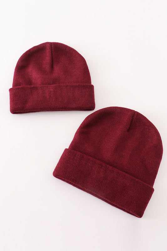 Burgundy ribbed knit beanie hat