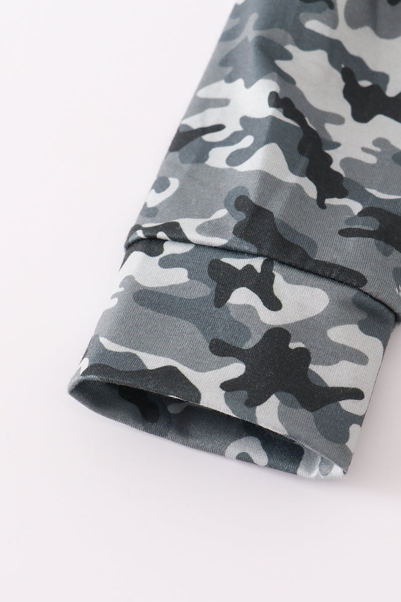 Camouflage farm tractor pants set