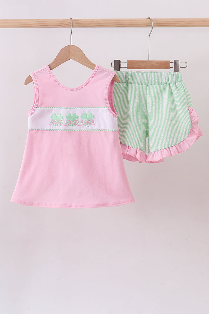 Pink clover bow seersucker ruffle set
