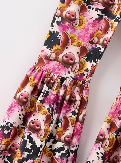 I'm Just a Girl Who Loves Pigs