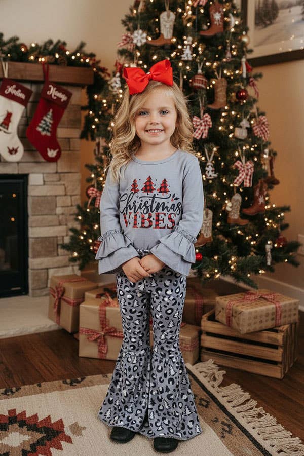 "Christmas VIBES ” tree sets