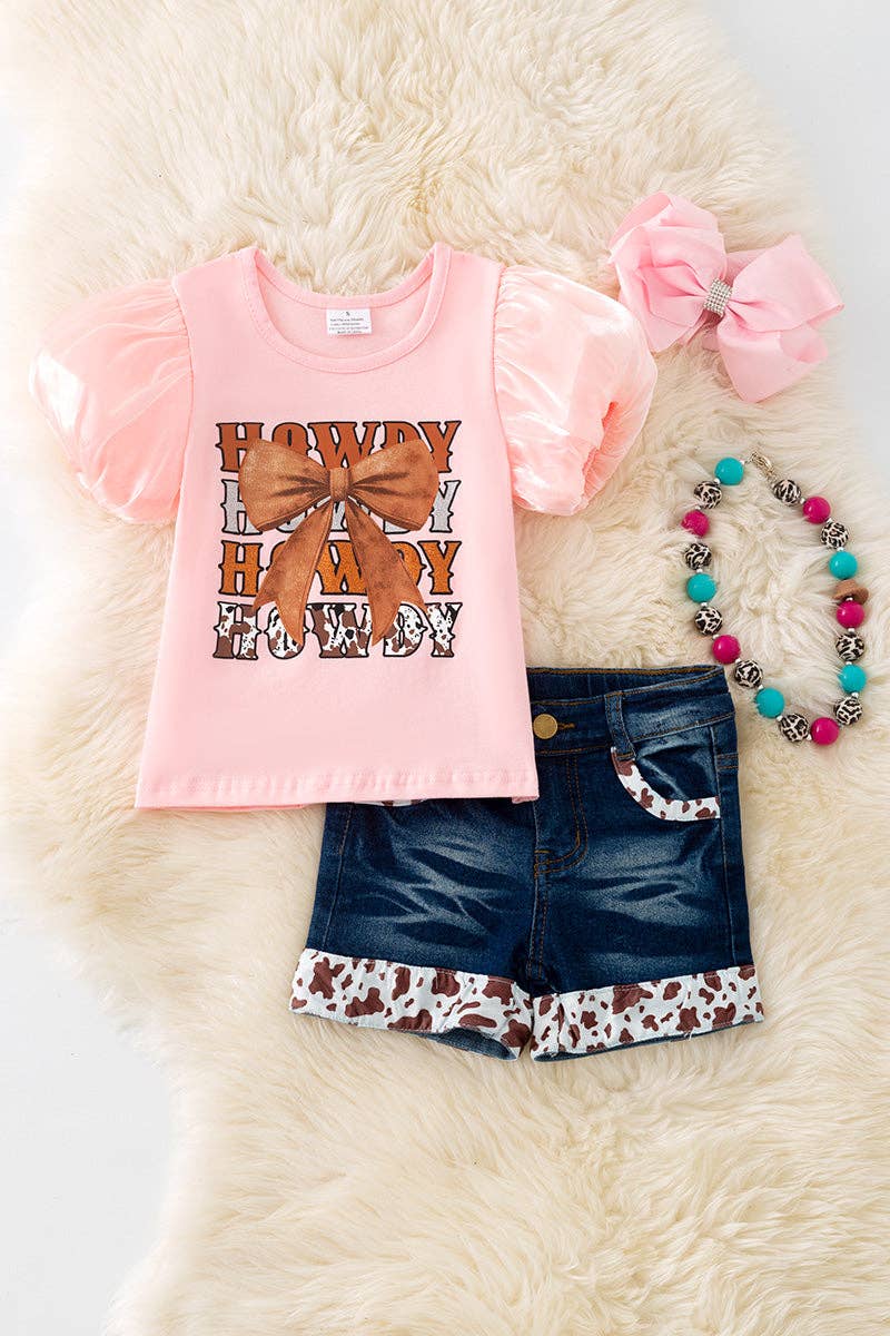 Howdy Howdy" Pink tee & denim shorts.