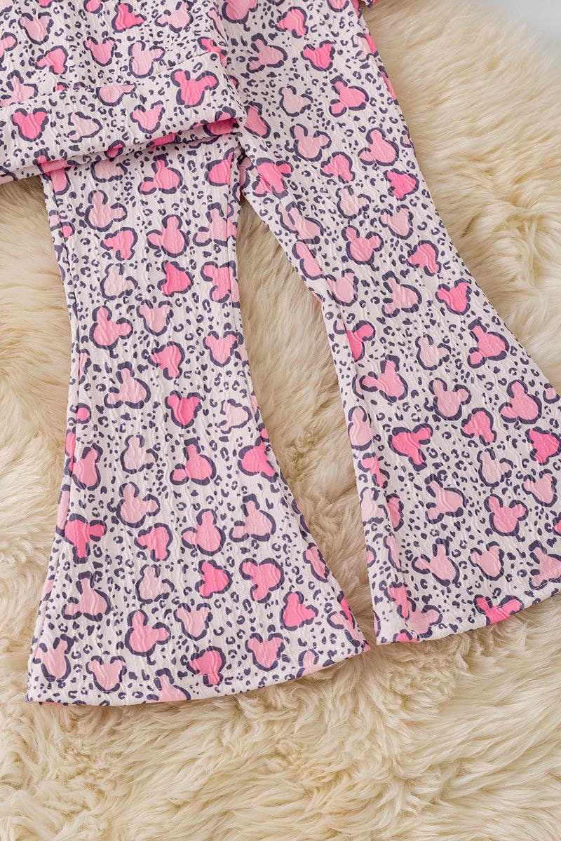 Multi-printed girls 2 piece set.